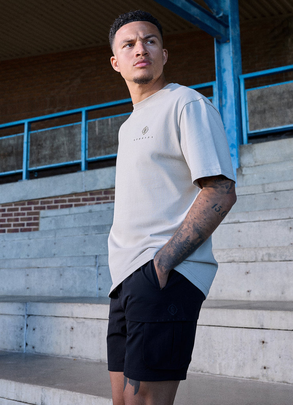 Gym King Rebellion Oblivion Tee - Stone