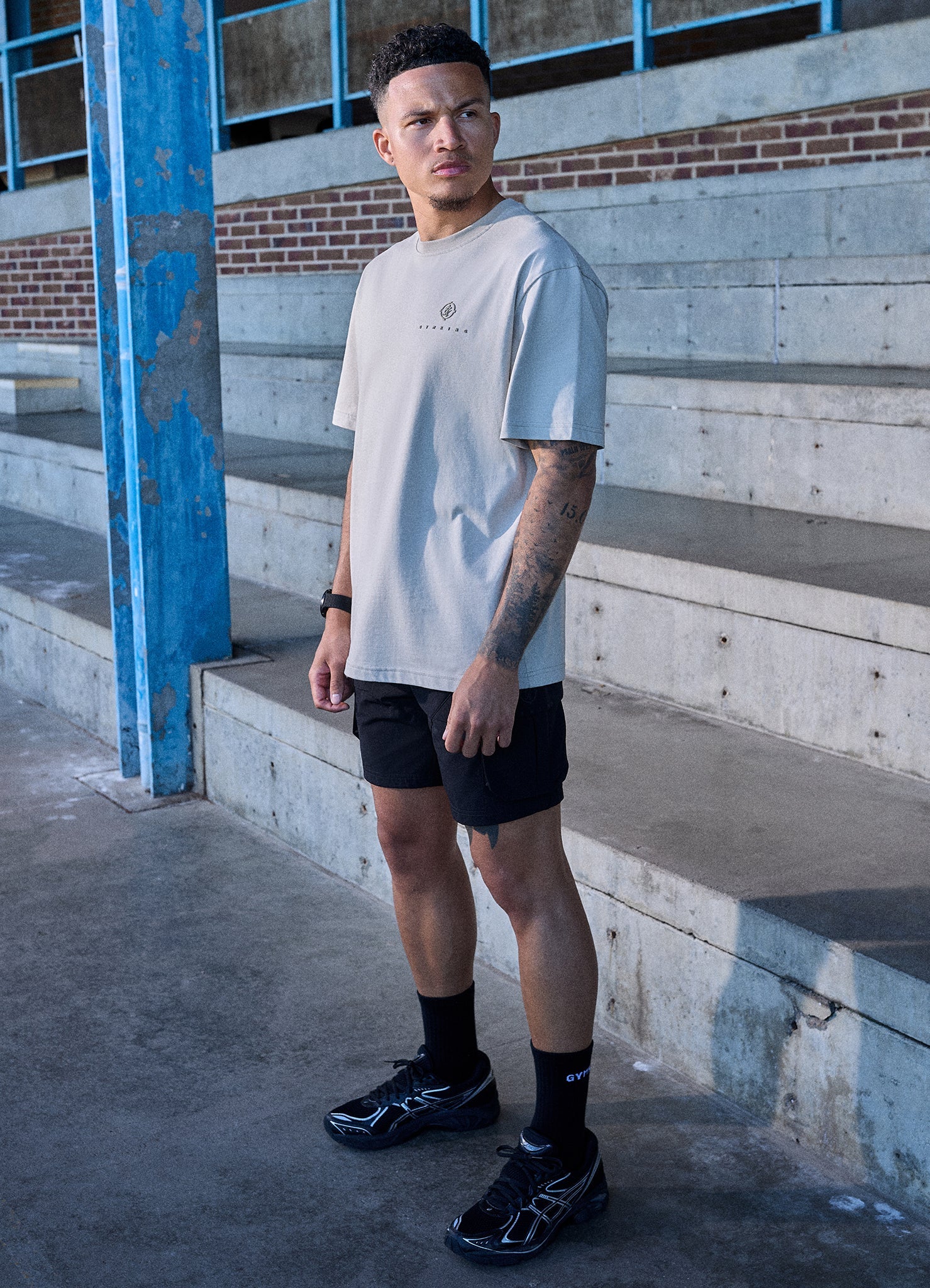 Gym King Rebellion Oblivion Tee - Stone