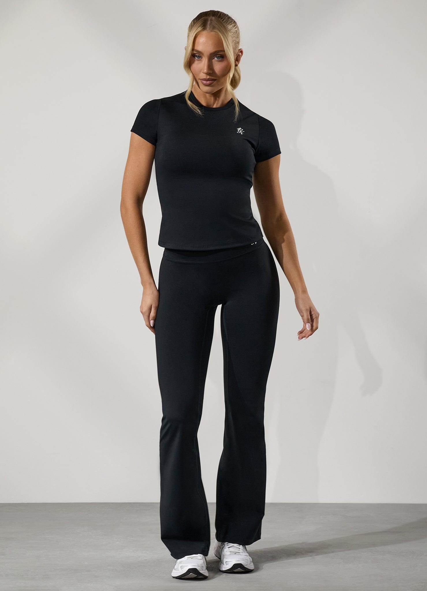 Gym King 365 Built-In Bra Tee - Black