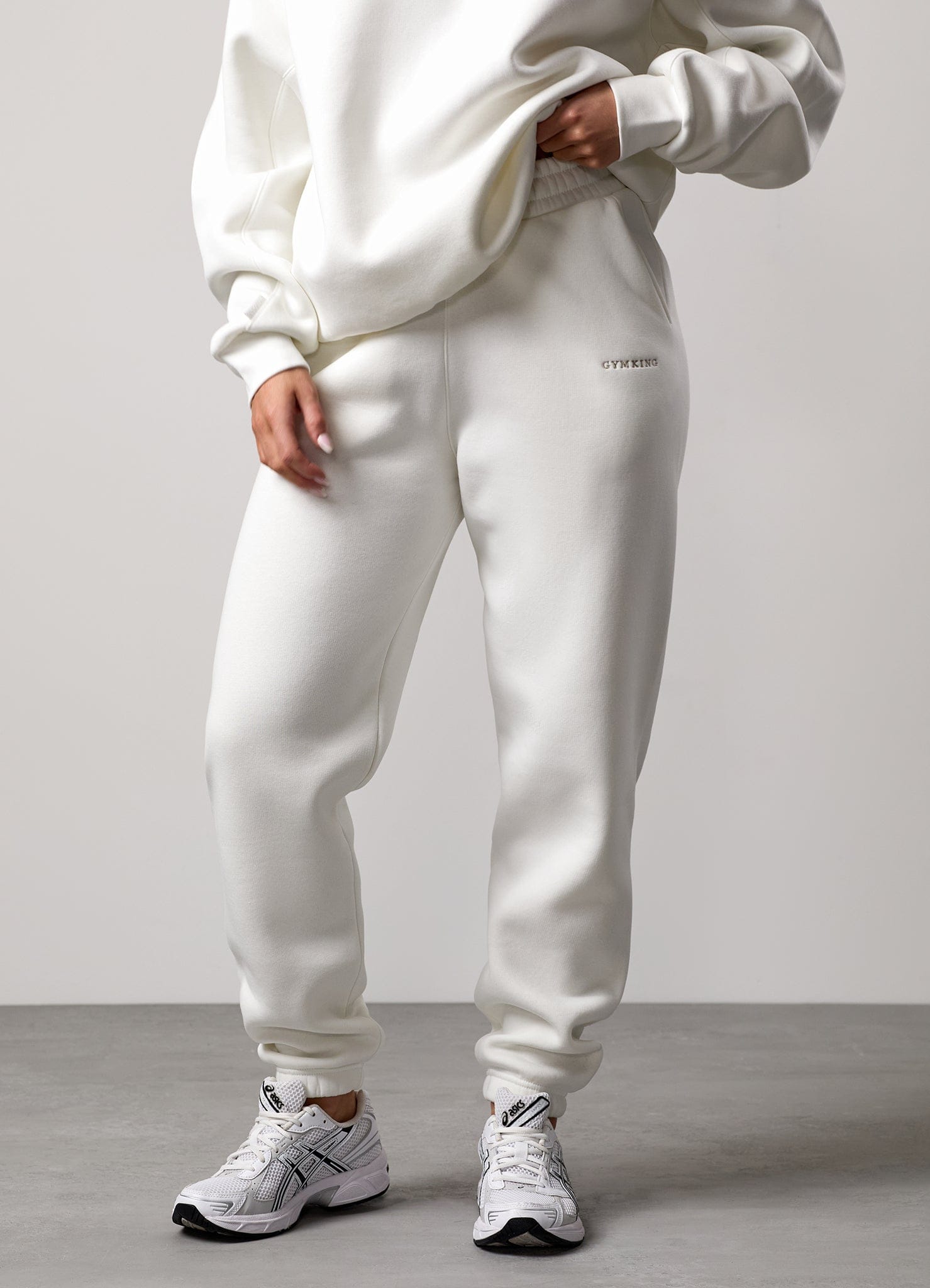 Gym King 365 Boyfriend Fleece Jogger - Cream
