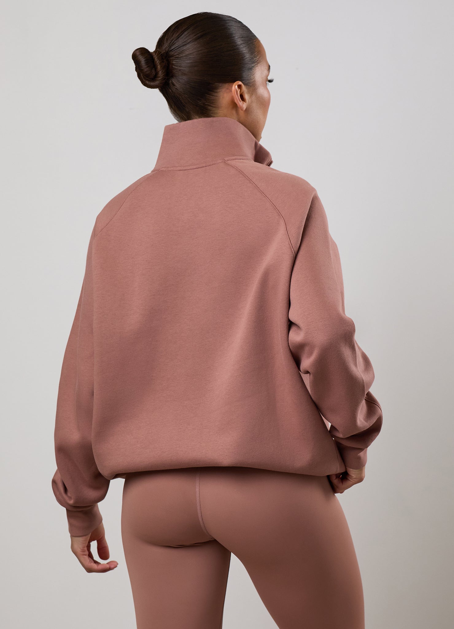 Gym King 365 Raglan Sleeve Funnel - Pale Chestnut