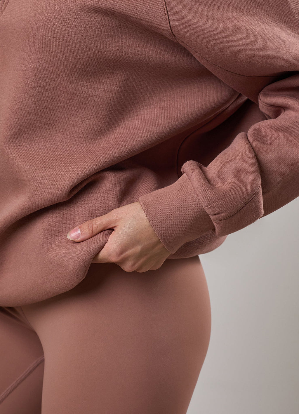 Gym King 365 Raglan Sleeve Funnel - Pale Chestnut
