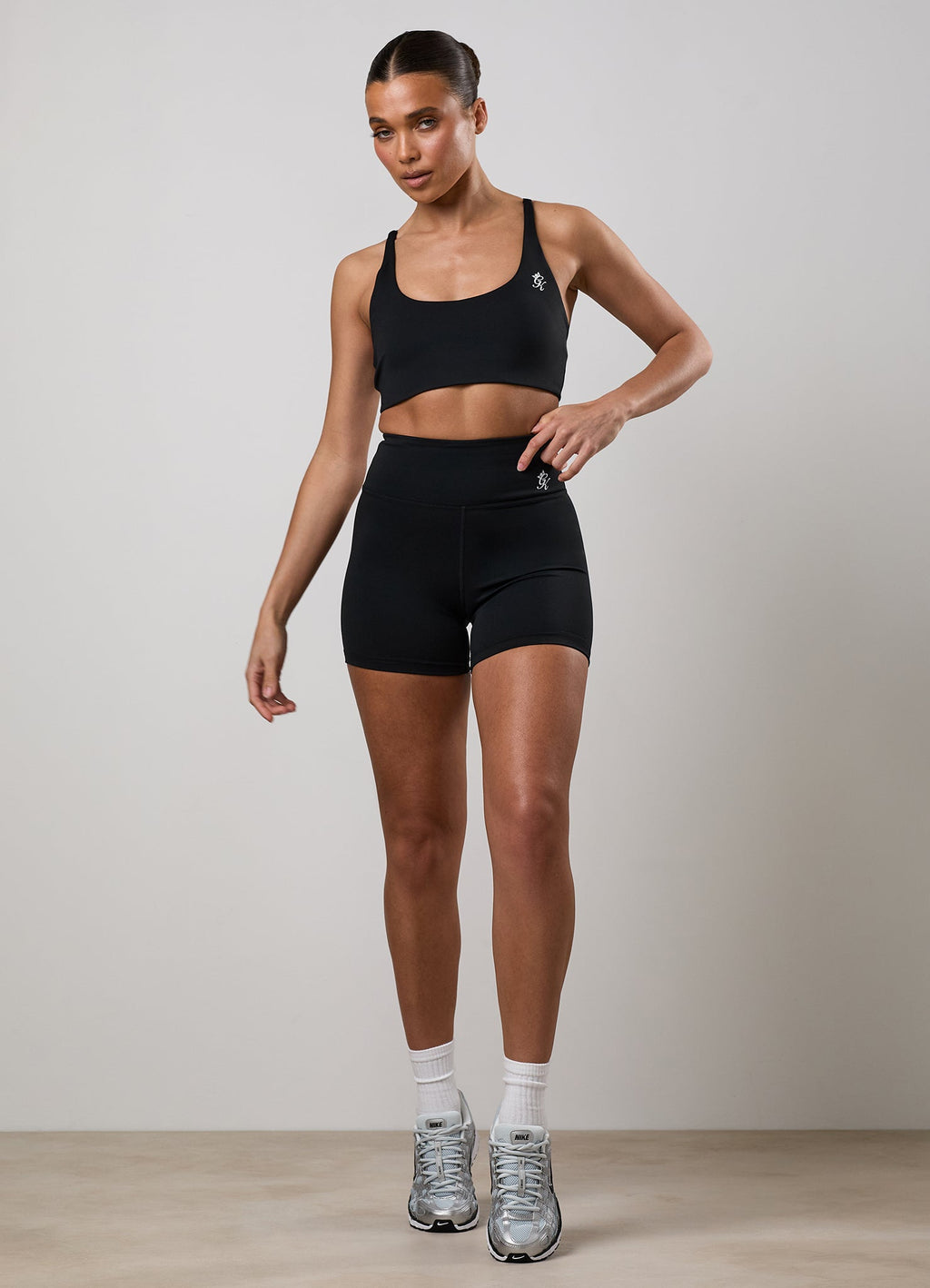 Gym King 365 Twist Back Bra - Black