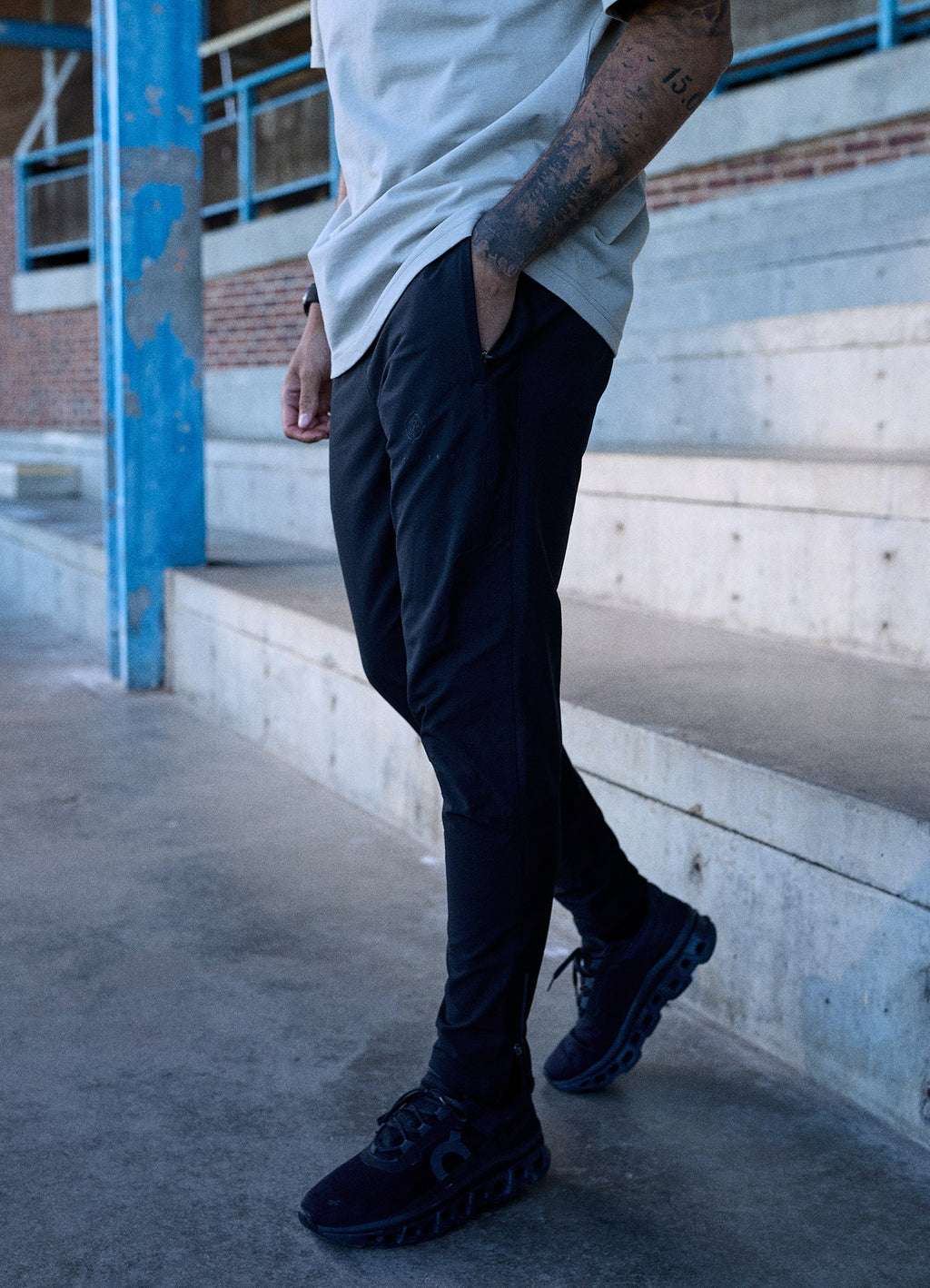 Gym King Rebellion Darkside Training Pant - Black