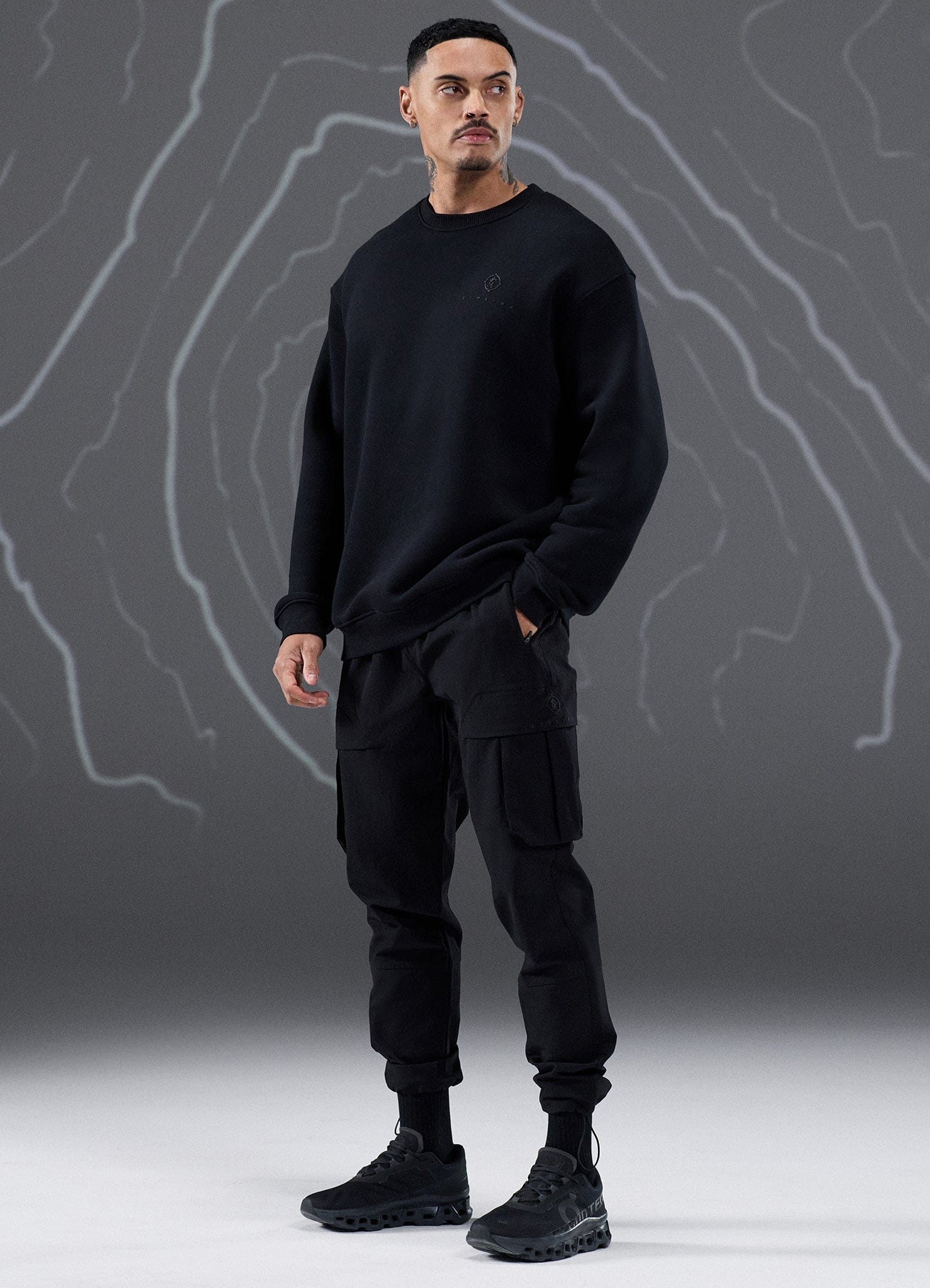 Gym King Rebellion Ambush Loopback Crew - Black