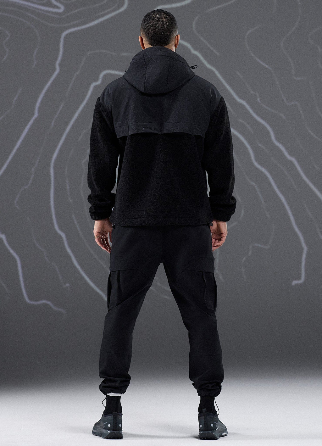 Gym King Rebellion Response Borg Jacket - Black