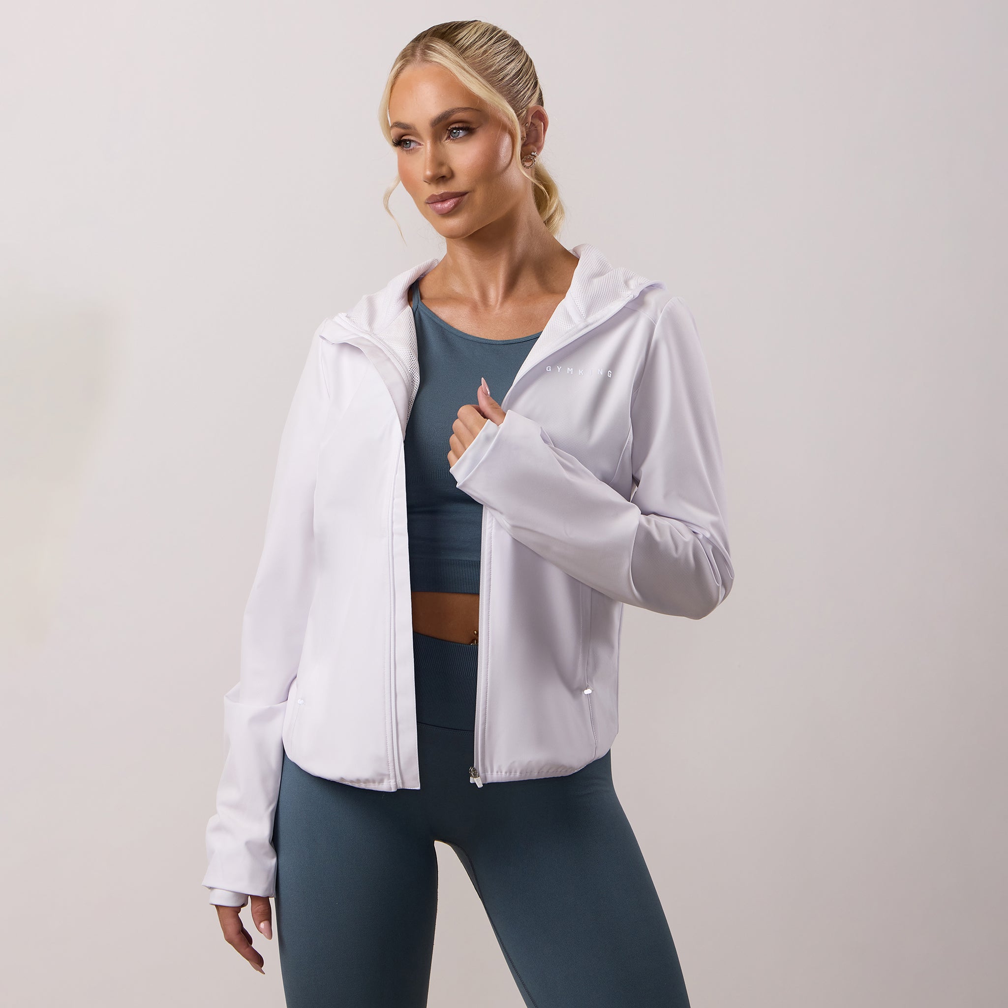 Gym King Adapt Windbreaker - White