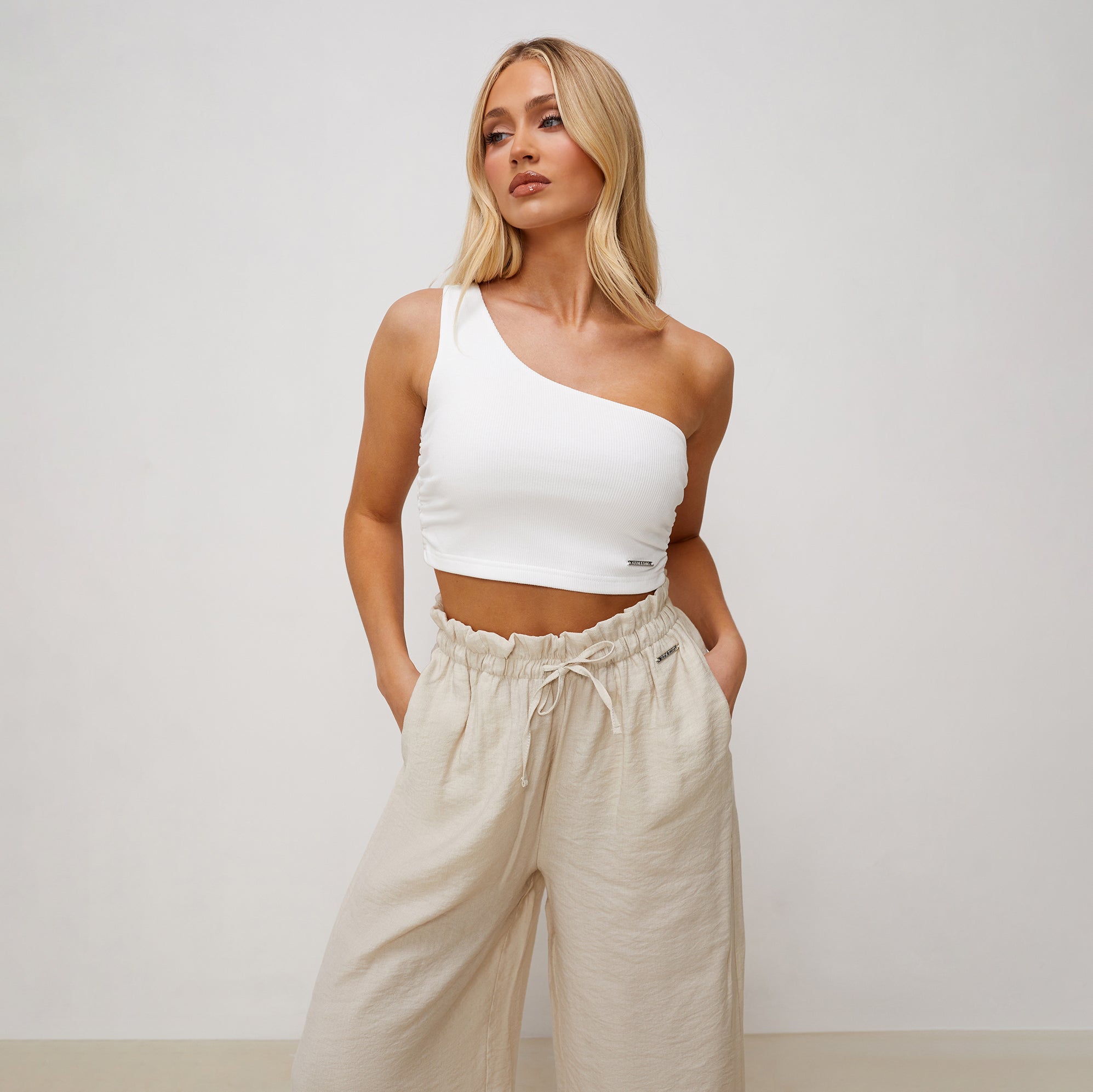 Gym King Rib Asymmetric Vest - White