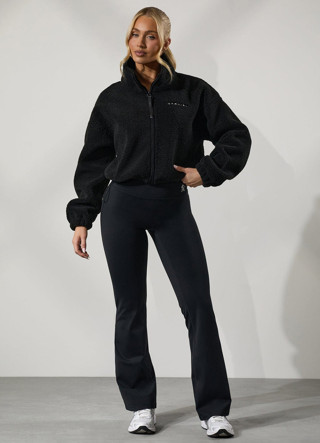 Gym King Linear Cropped Borg Full Zip - Black