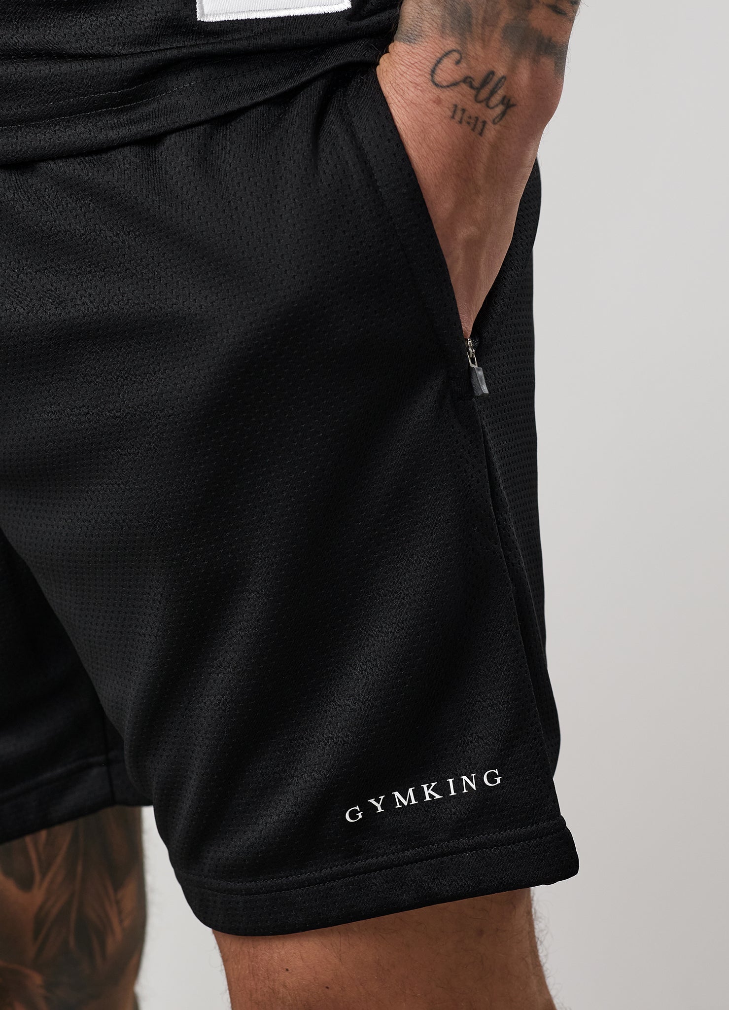 Gym King Brooklyn Mesh Short - Black/White