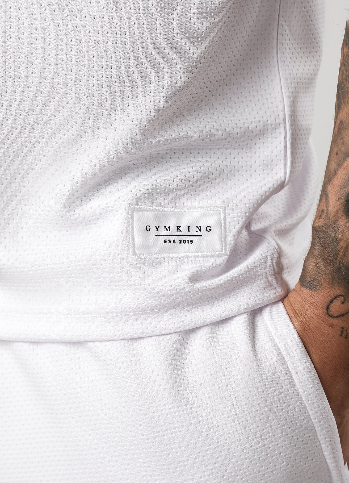 Gym King Brooklyn Mesh Vest - White/Black