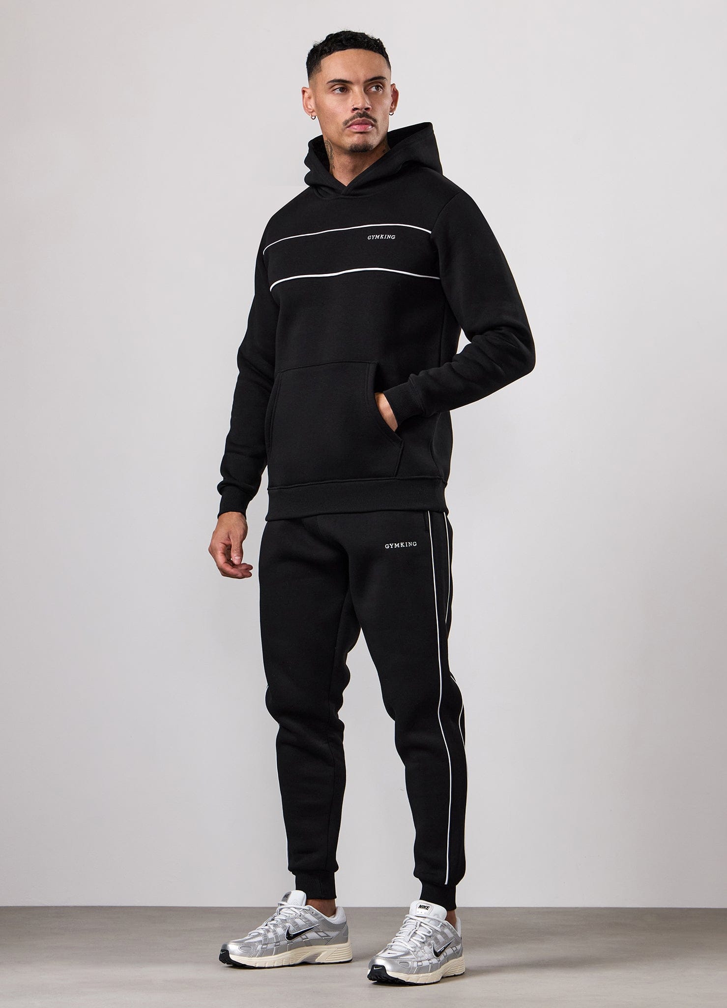 Gym King Core Piped Fleece Jogger - Black