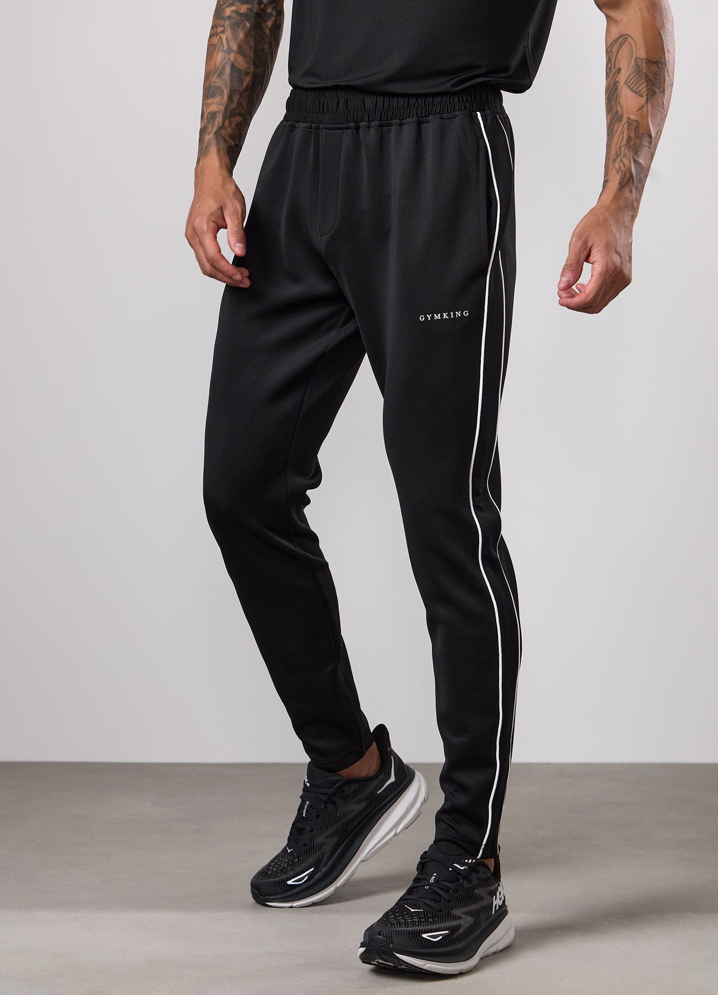 Gym King Core Piped Tapered Leg Jogger - Black