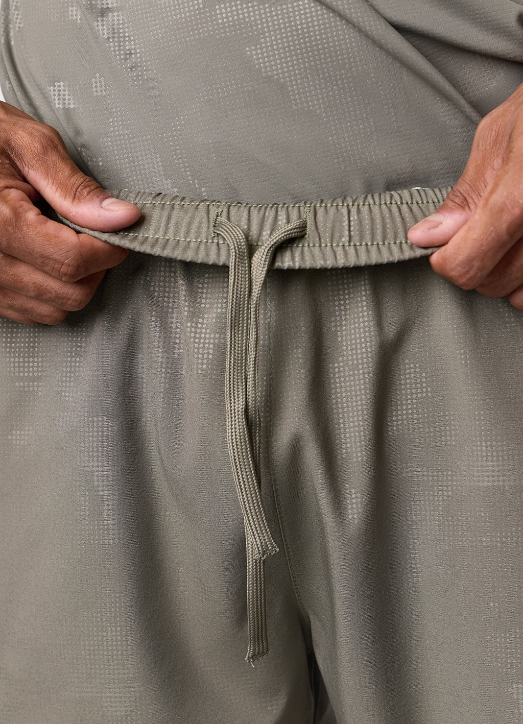 Gym King Debossed Camo Short 5" - Olive