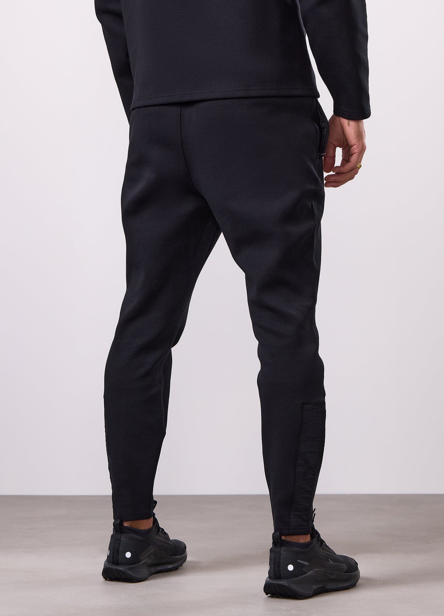 Gym King Dynamic Training Pant - Black