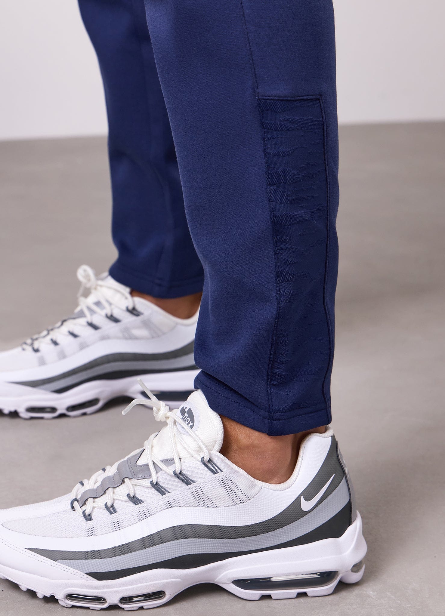 Gym King Dynamic Training Pant - Oxford Blue