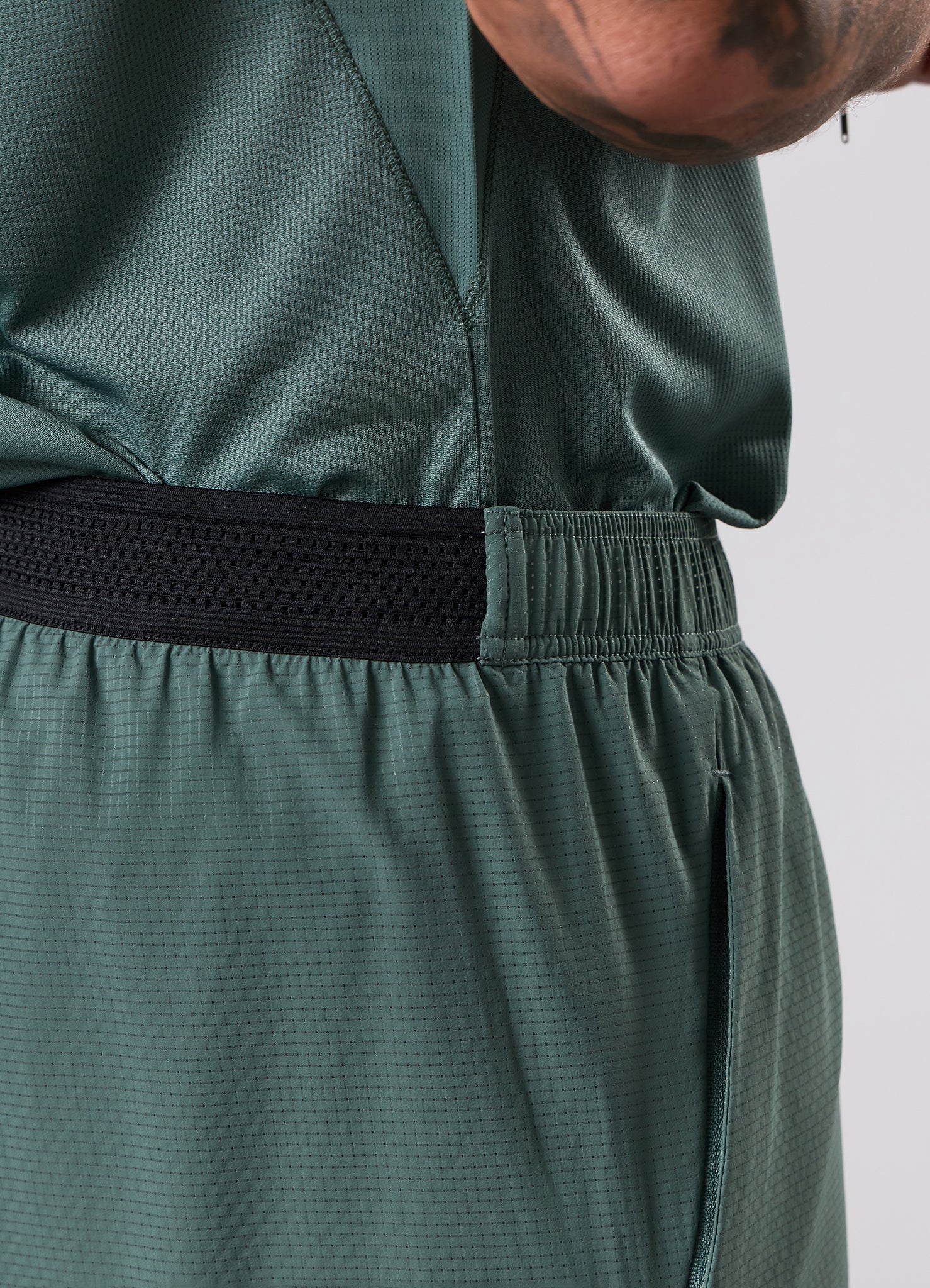 Gym King Energise 5" Short - Army Green