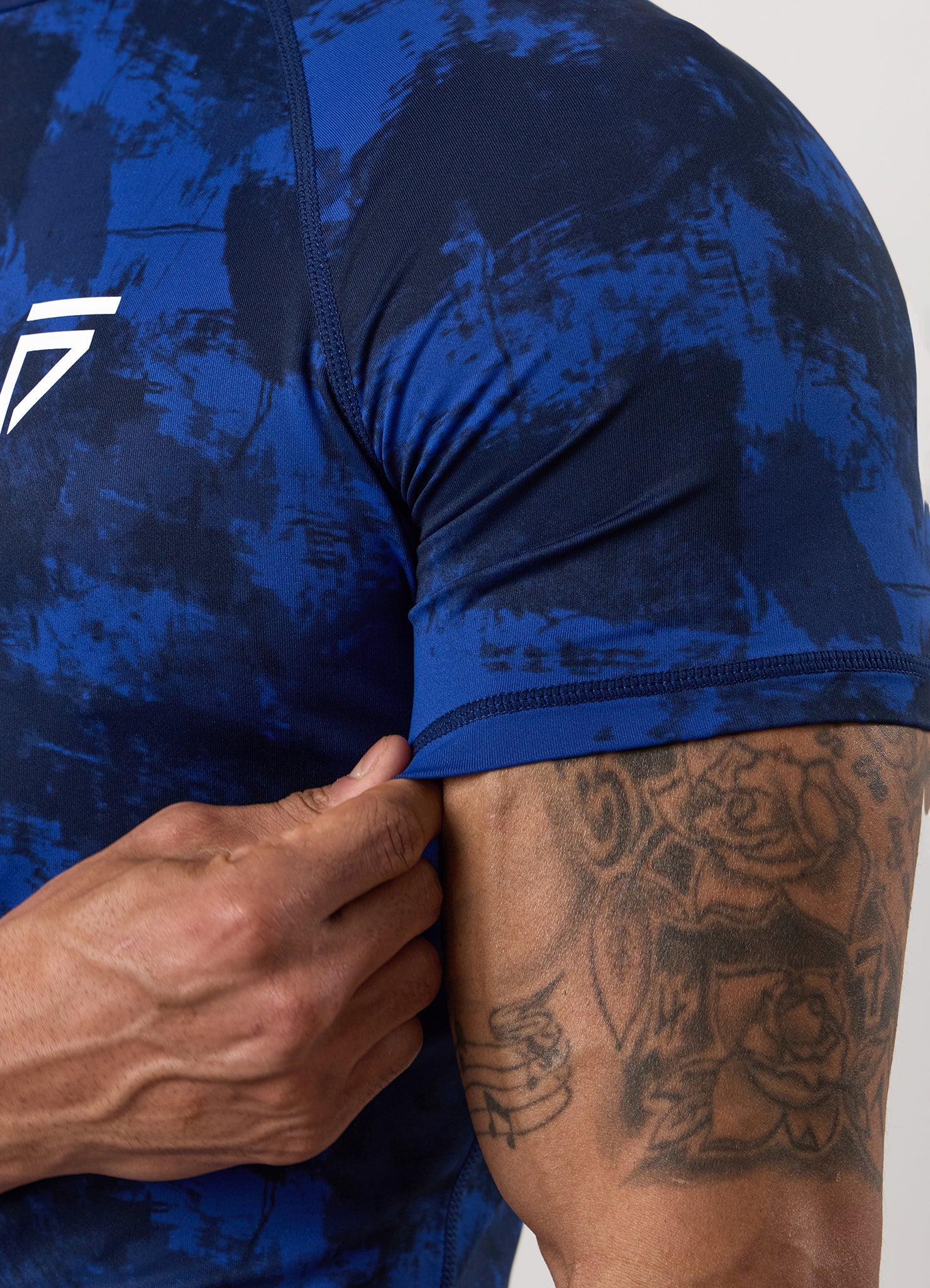 Gym King Fight Division Combat Short Sleeve Rash Guard - Blue Abstract Print