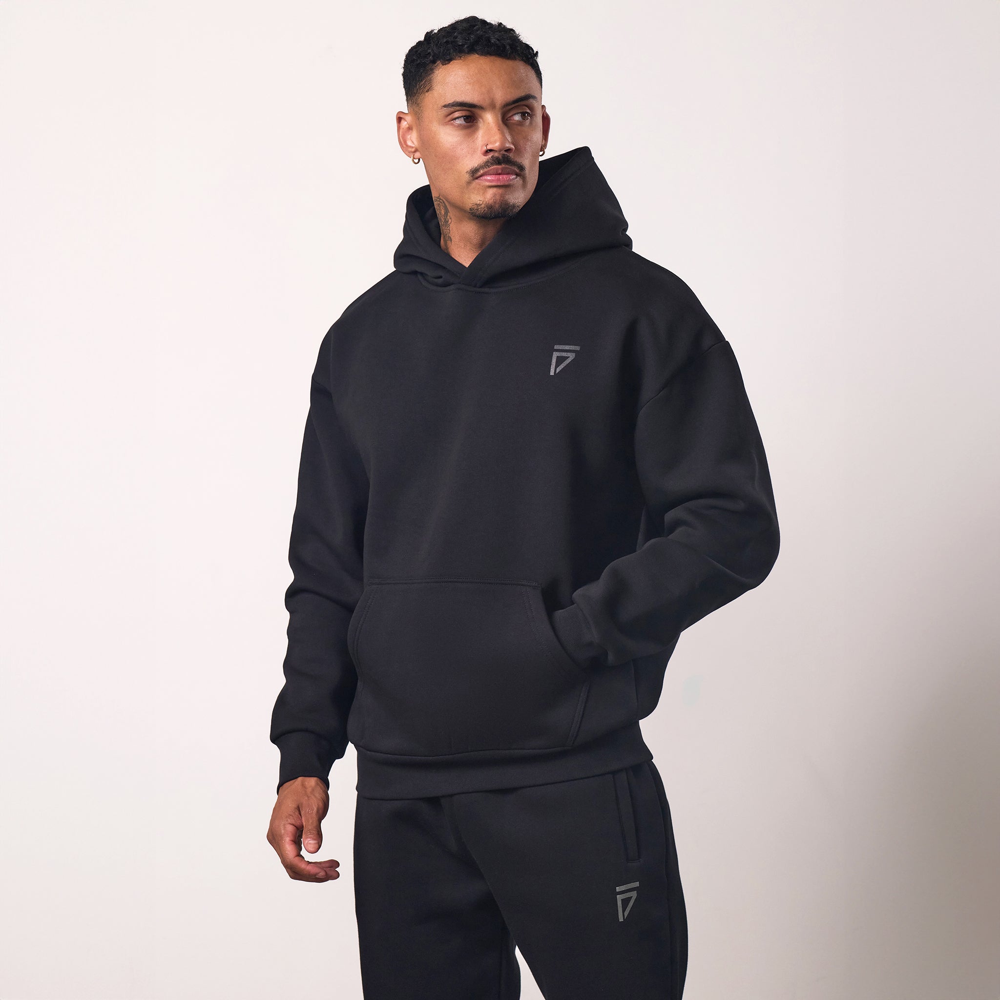 Gym King Fight Division Hoodie - Black/Black