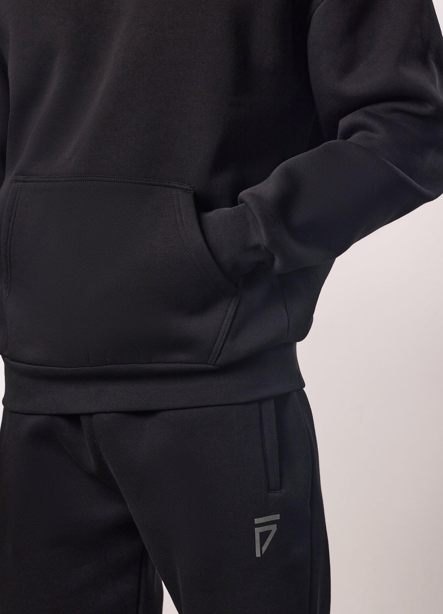 Gym King Fight Division Hoodie - Black/Black