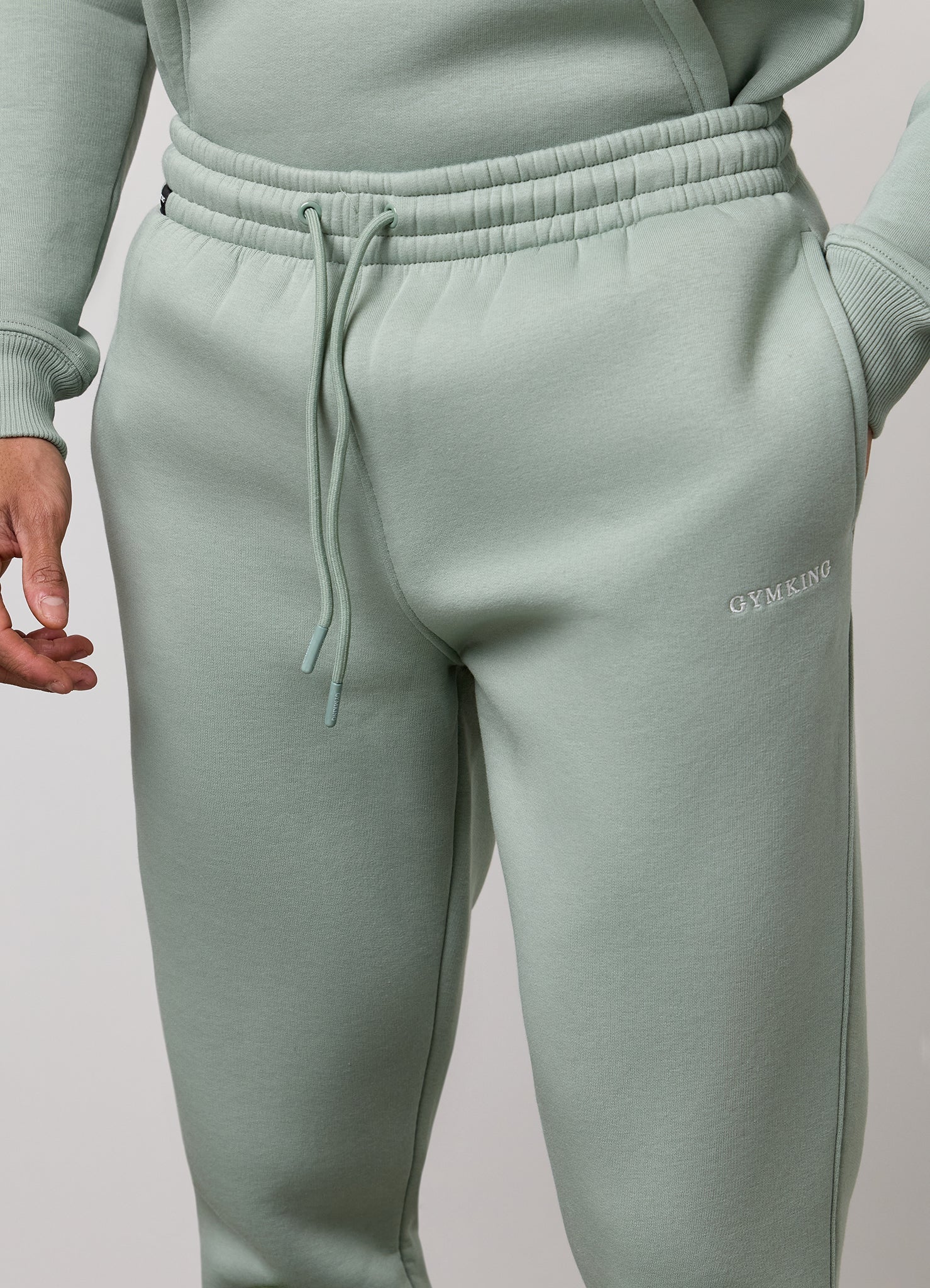 Gym King Fundamental Linear Jogger - Urban Sage