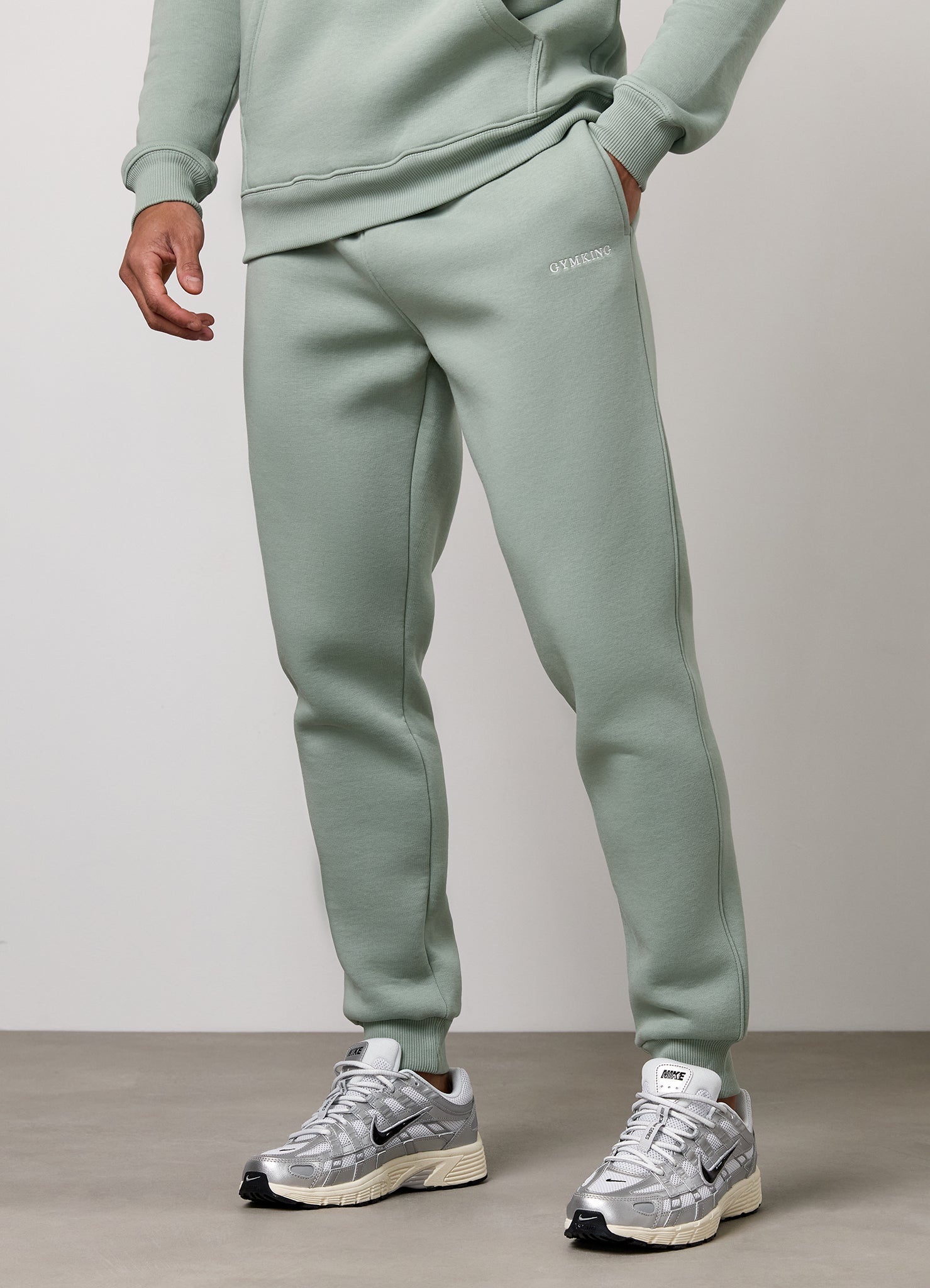 Gym King Fundamental Linear Jogger - Urban Sage