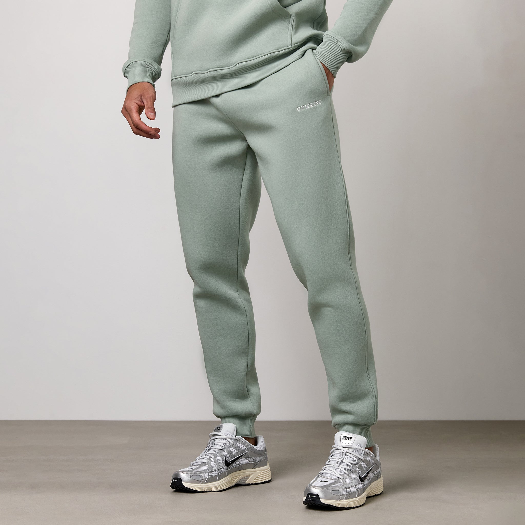 Gym King Fundamental Linear Jogger - Urban Sage