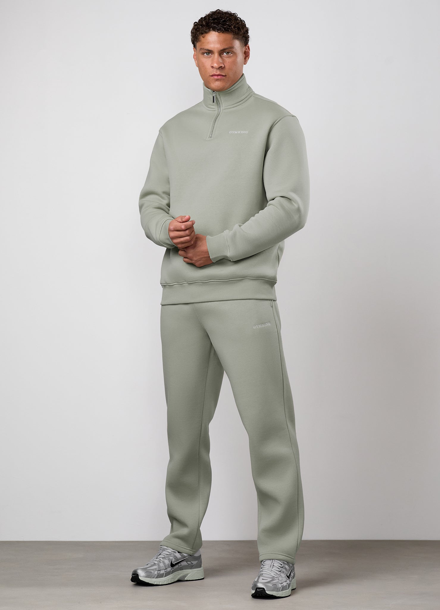 Gym King Fundamental Linear 1/4 Zip Funnel - Soft Khaki