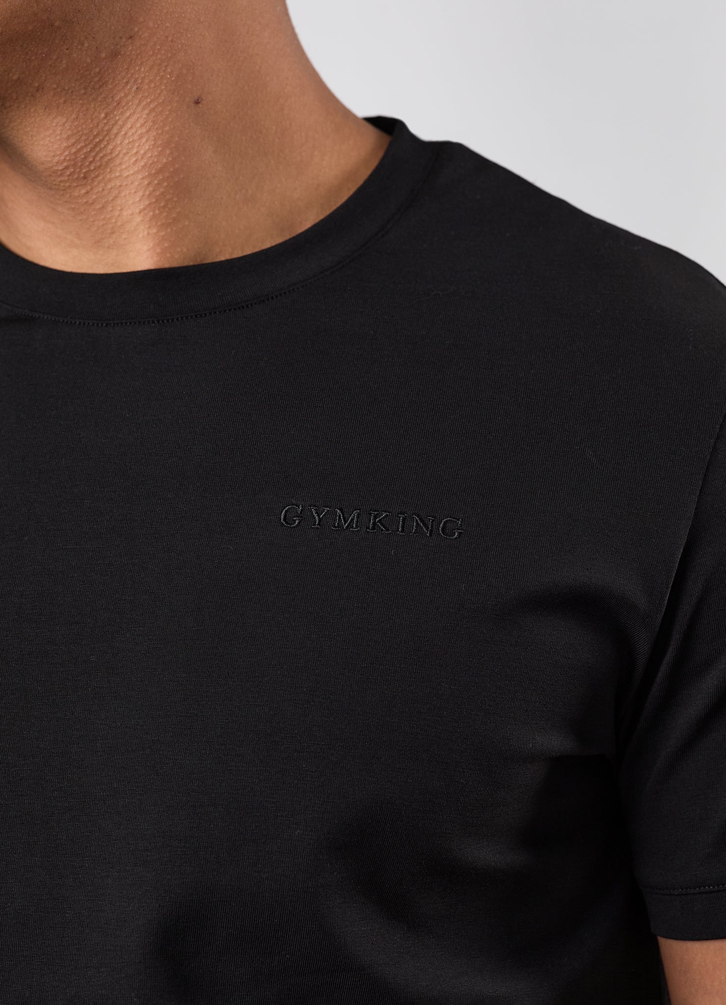 Gym King Fundamental Linear Tee - Black/Black