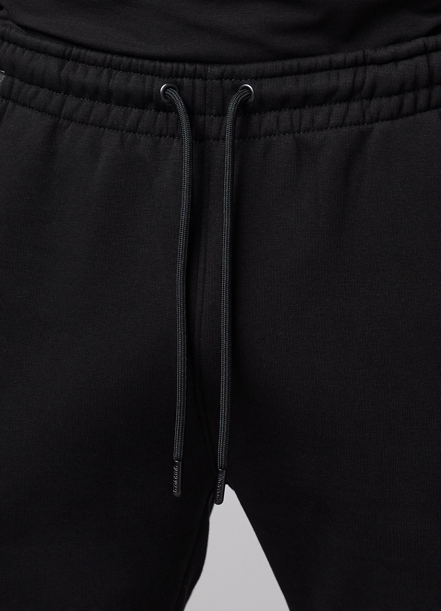 Gym King Fundamental Linear Short - Black/Black