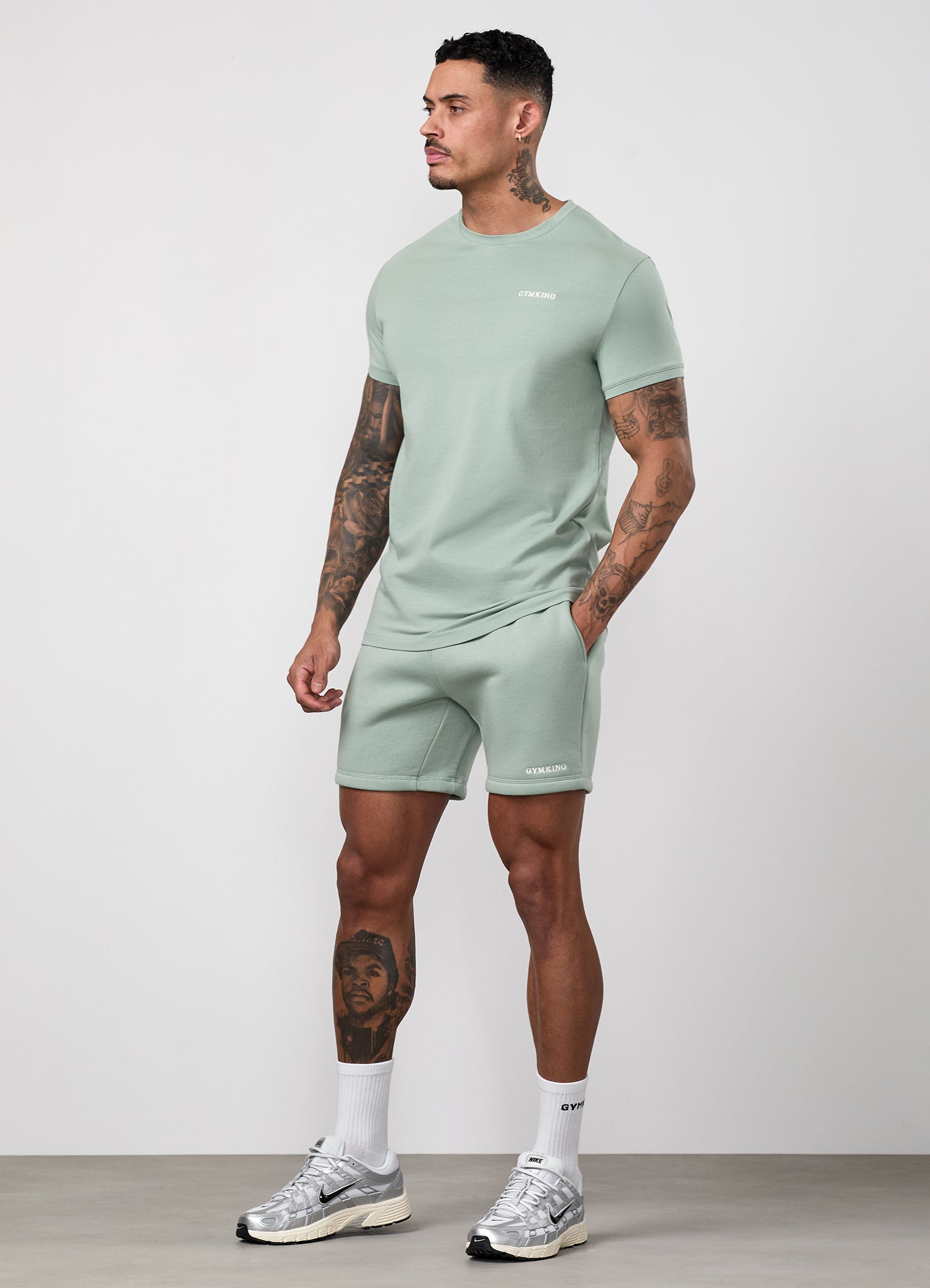 Gym King Fundamental Linear Tee - Urban Sage