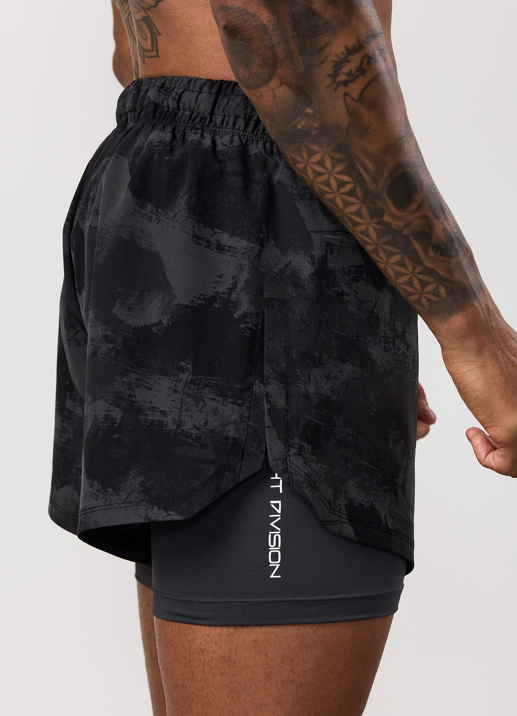 Gym King Fight Division Combat 5" Short - Graphite Abstract Print