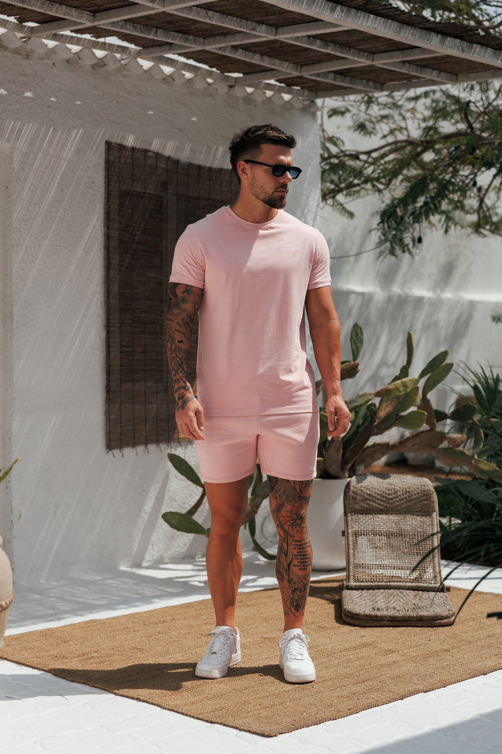 Gym King Fundamental Linear Tee - Rustic Pink