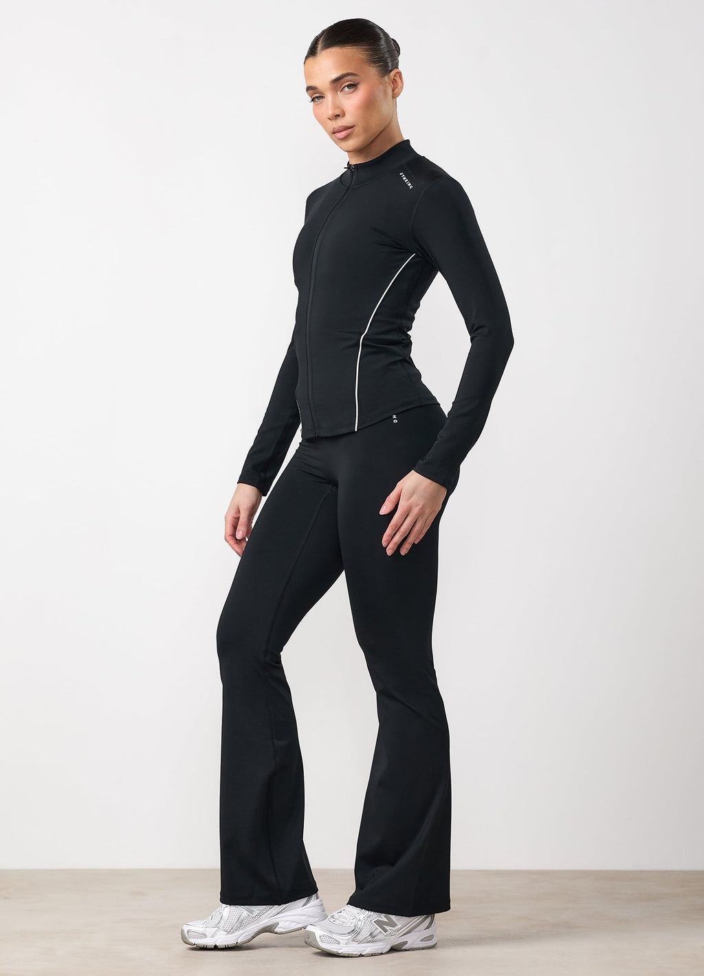 Gym King Knockout Full Zip Funnel - Black