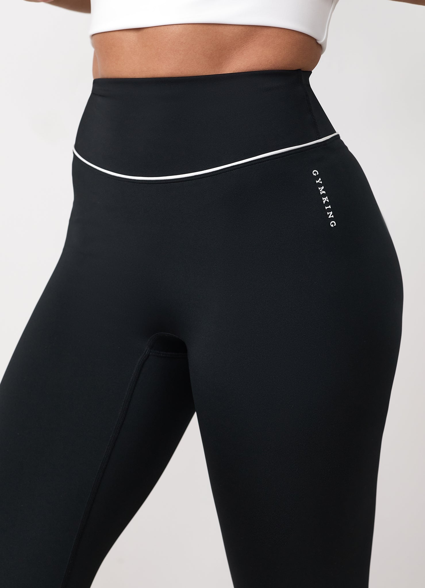 Gym King Knockout Flared Legging Petite - Black