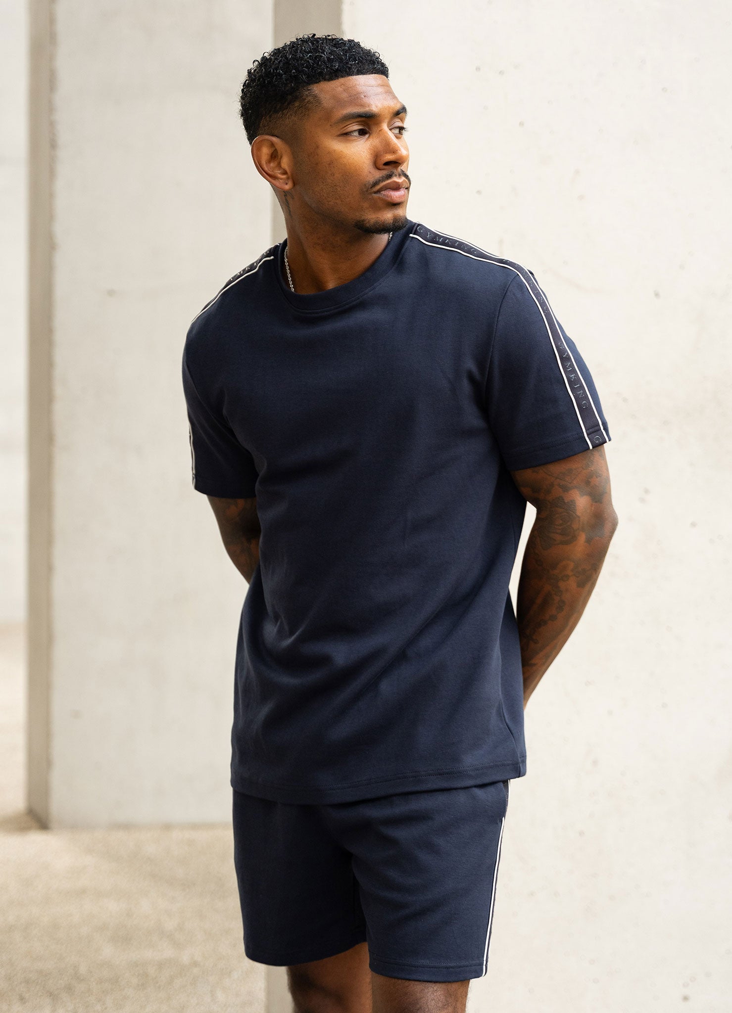Gym King Linear Taped Tee - Navy
