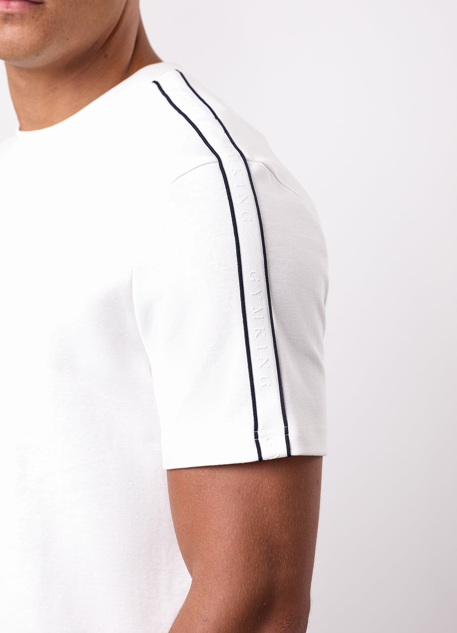 Gym King Linear Taped Tee - Cream