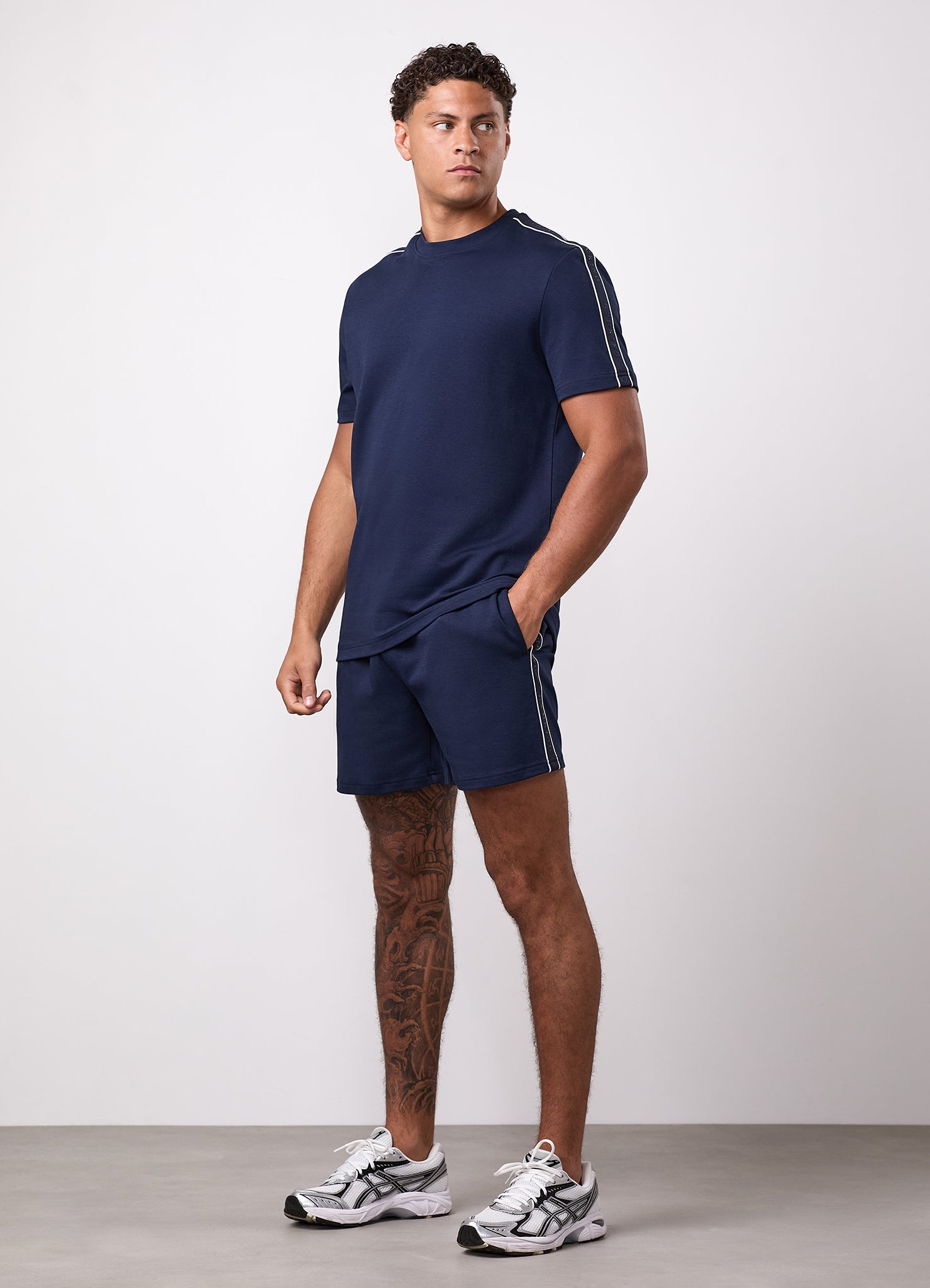 Gym King Linear Taped Tee - Navy