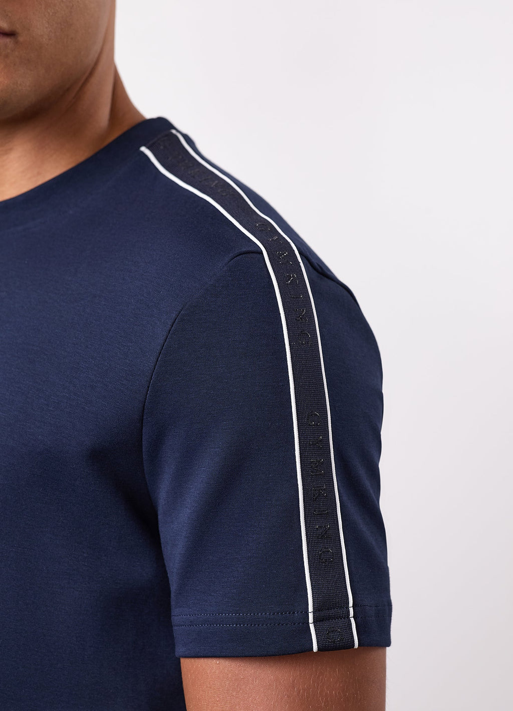 Gym King Linear Taped Tee - Navy
