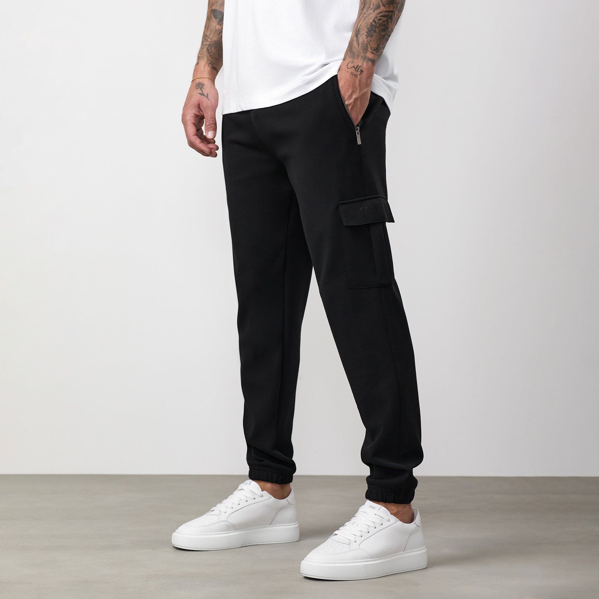 Gym King Linear Travel Cargo Jogger - Black