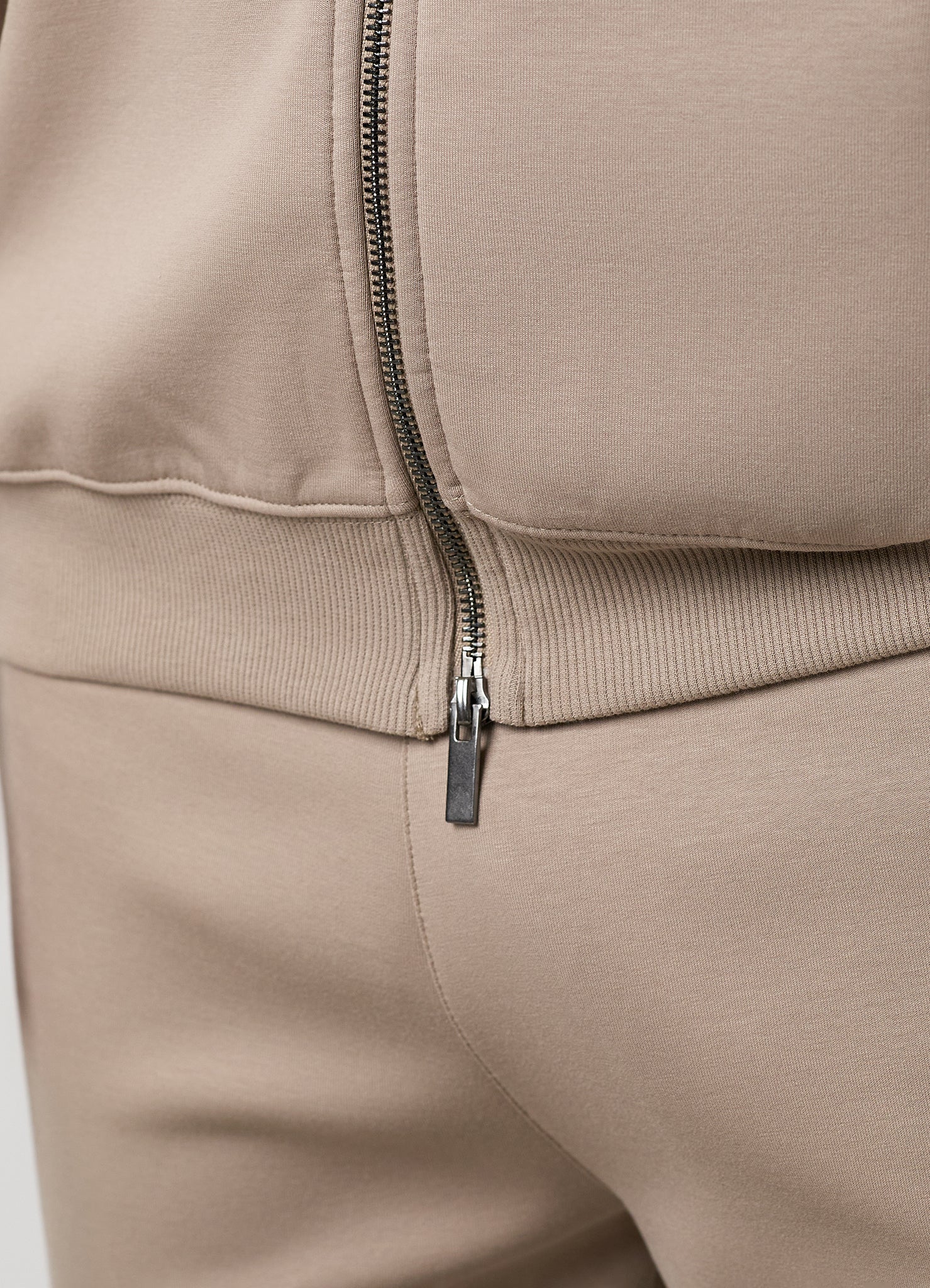 Gym King Linear Travel Full Zip Hoodie - Claydust