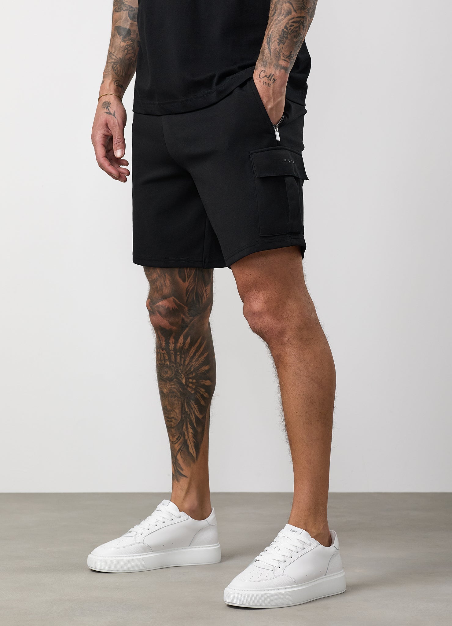 Gym King Linear Travel Cargo Short - Black