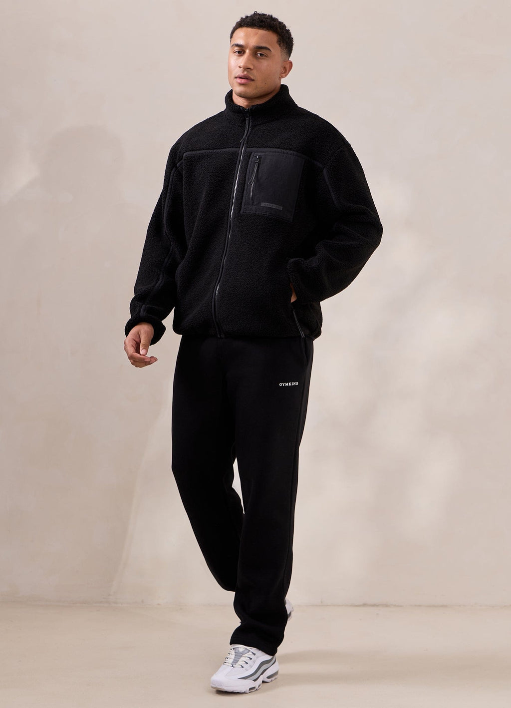 Gym King Borg Funnel Jacket - Black