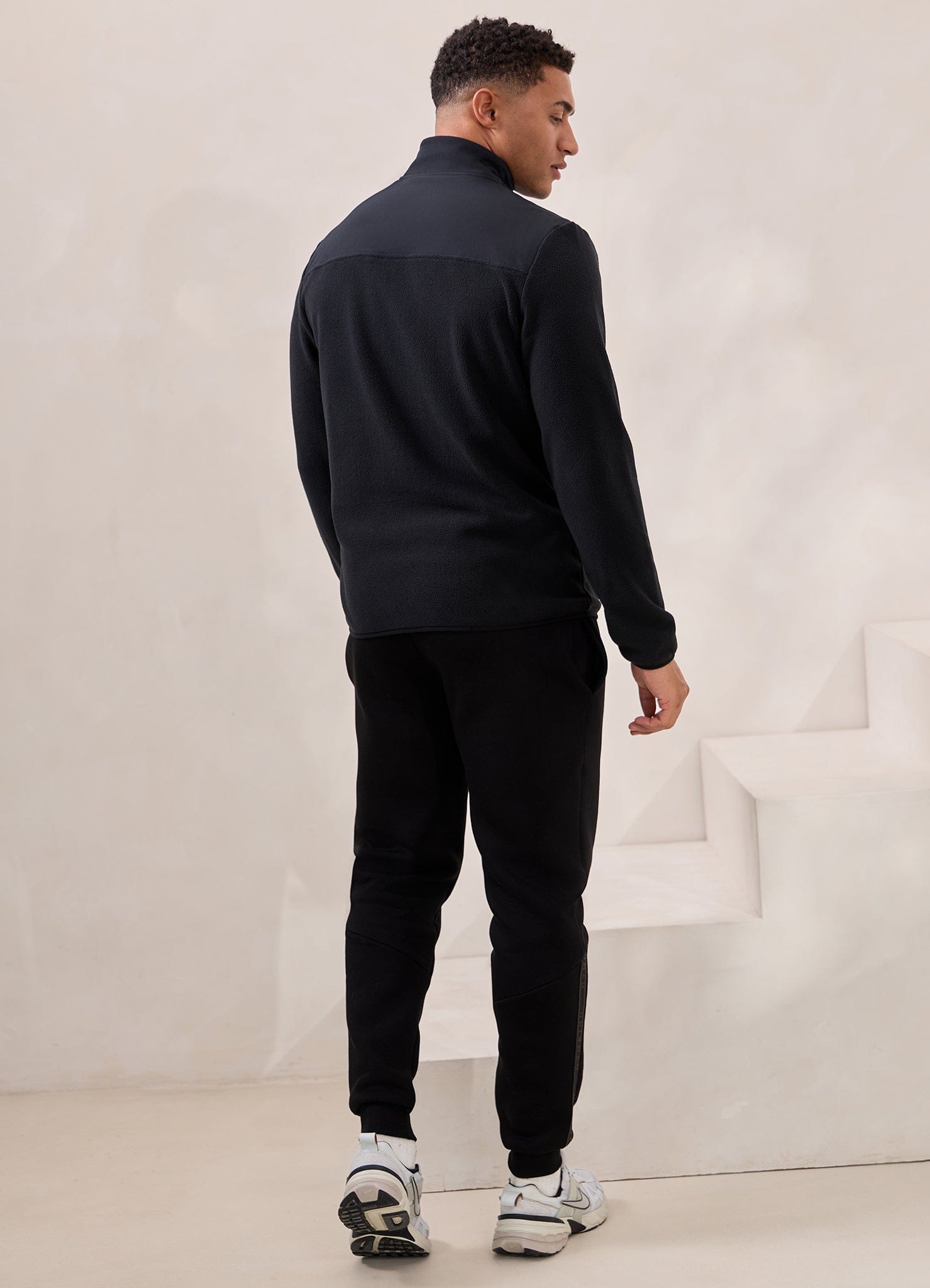 Gym King Linear 1/4 Zip Polar Fleece - Black