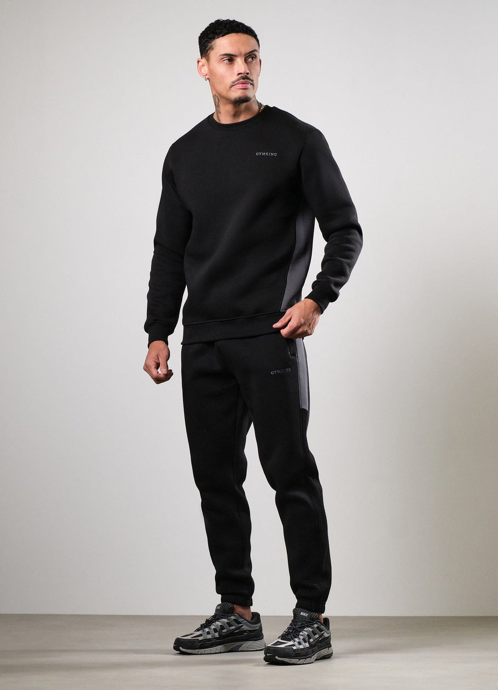 Gym King Momentum Crew - Black