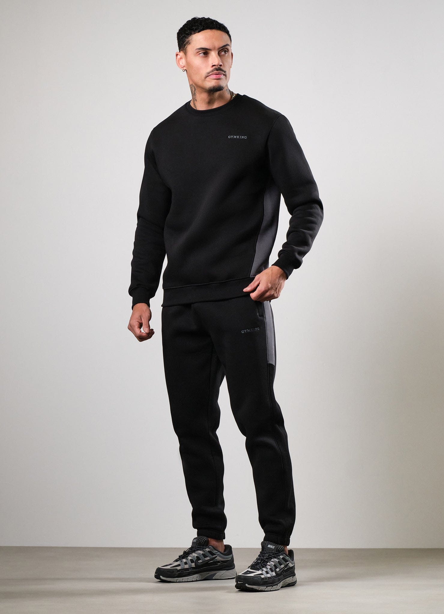 Gym King Momentum Crew - Black