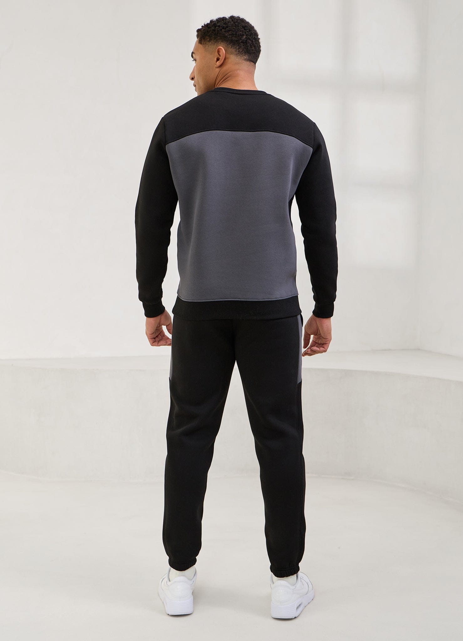 Gym King Momentum Crew - Black