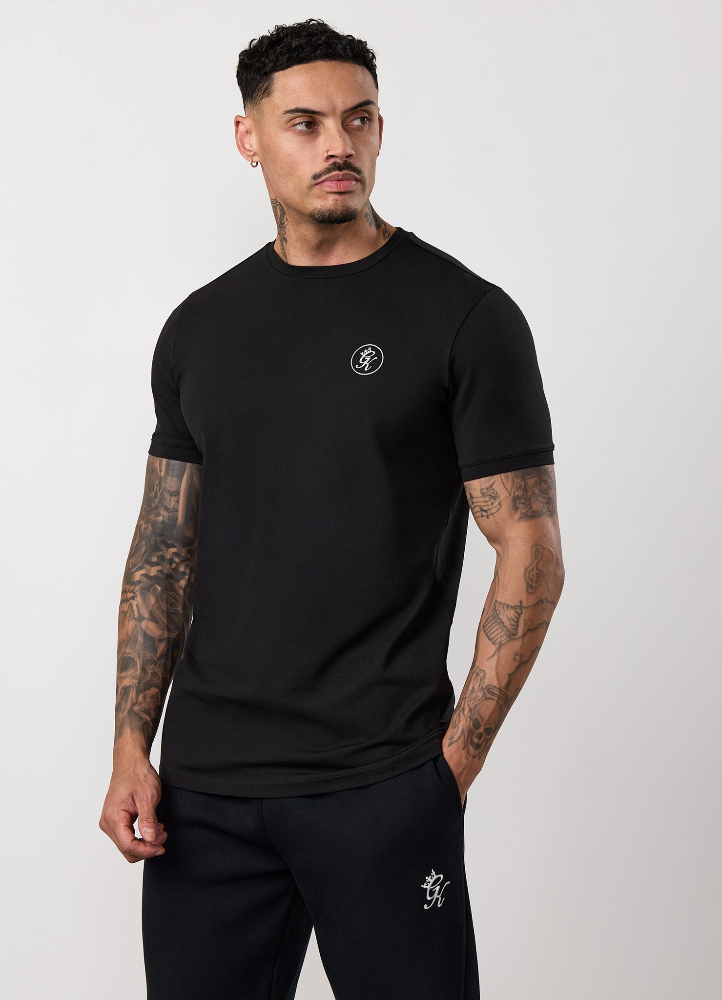 Gym King Nothing Beats Belief Muscle Fit Tee - Black/White