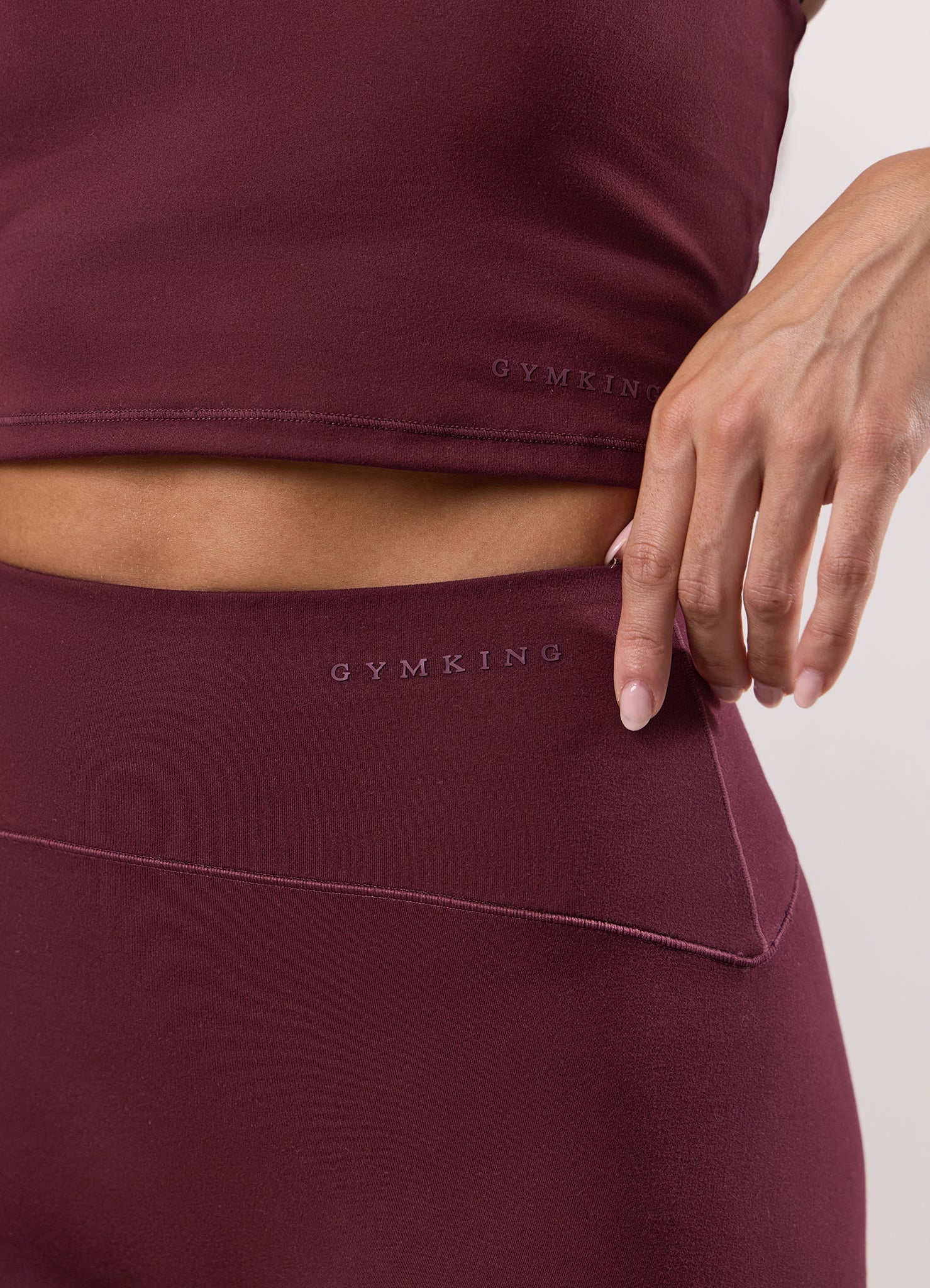 Gym King Peach Luxe High Neck Tank - Vibrant Fig Luxe