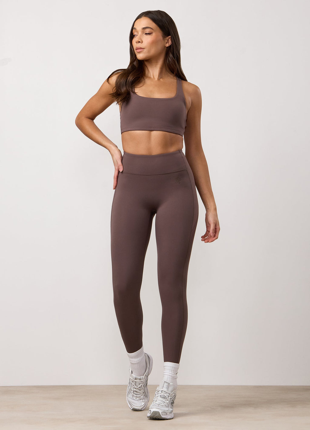 Gym King Peach Luxe Redefined Bra - Deep Mocha